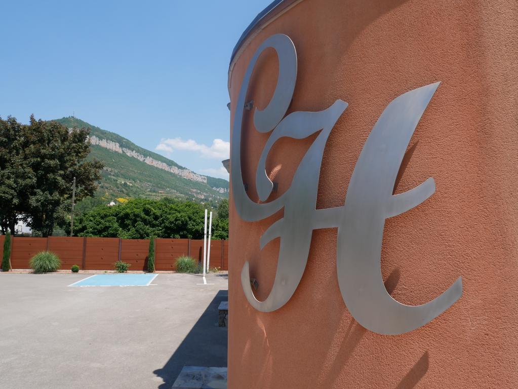 Cevenol Hotel Мийо Екстериор снимка
