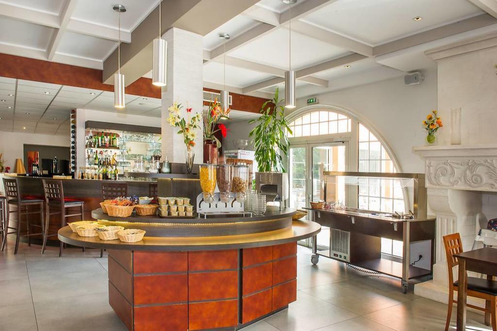 Cevenol Hotel Мийо Екстериор снимка
