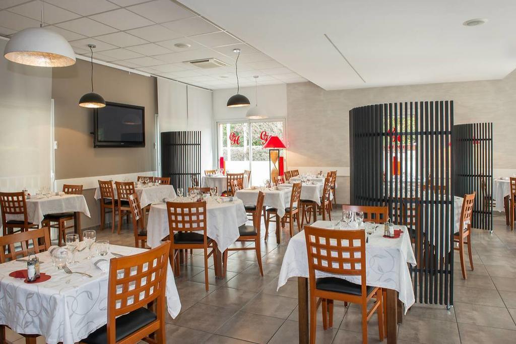 Cevenol Hotel Мийо Екстериор снимка